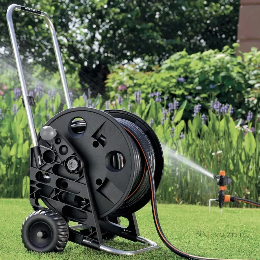 Claber 8864 Kit Pronto 30 Hortum Arabası, 30 m Hortum ve Sulama Setli kullanım görseli