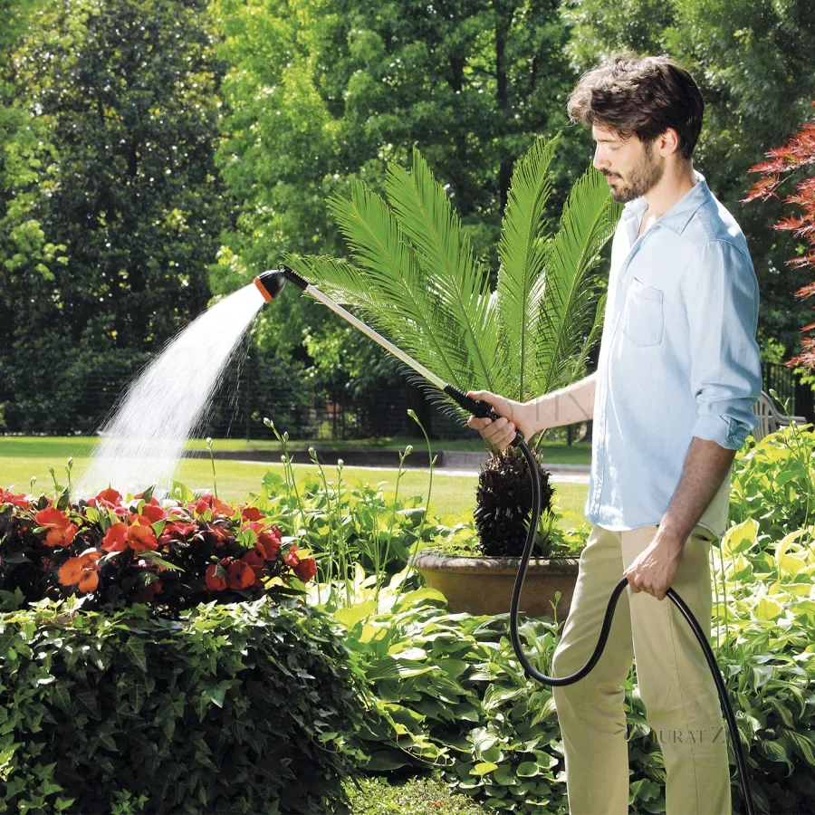 Claber 8922 Uzatmalı Duşlu Püskürtme Başlığı (60 cm) kullanım görseli