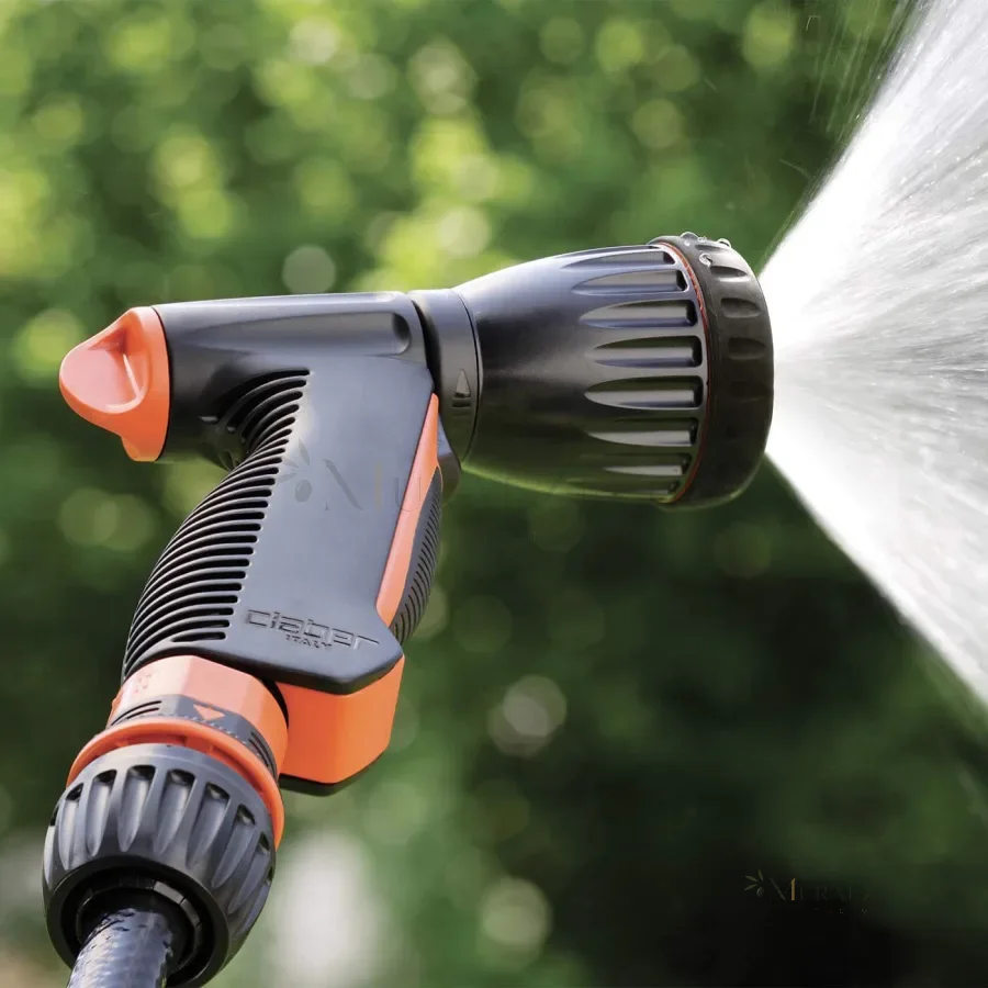 Claber 9563 Multi-Jet Confort Çok Fonksiyonlu Sulama Tabancası kullanım görseli